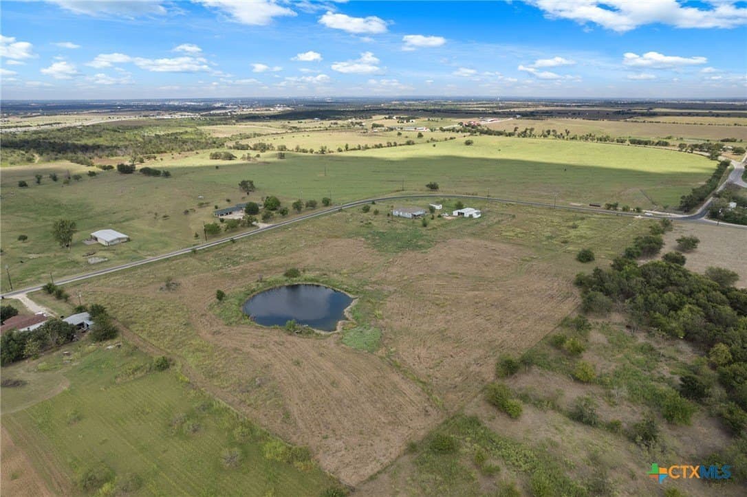10 acres in Bell County - photo 4