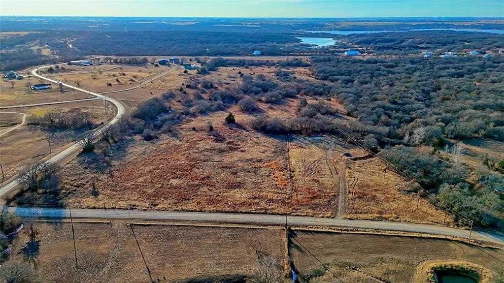 8 acres in Montague County - photo 13