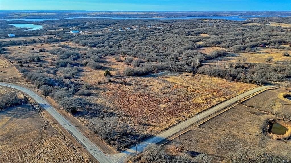 8 acres in Montague County - photo 14