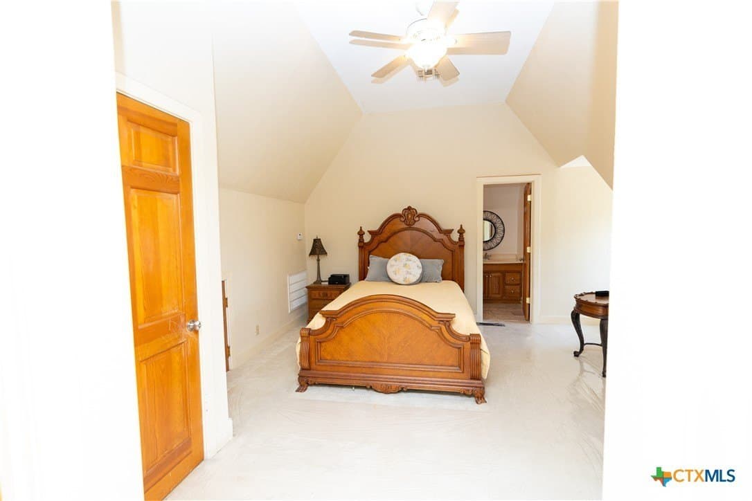 12.44 acres in Lavaca County - photo 41