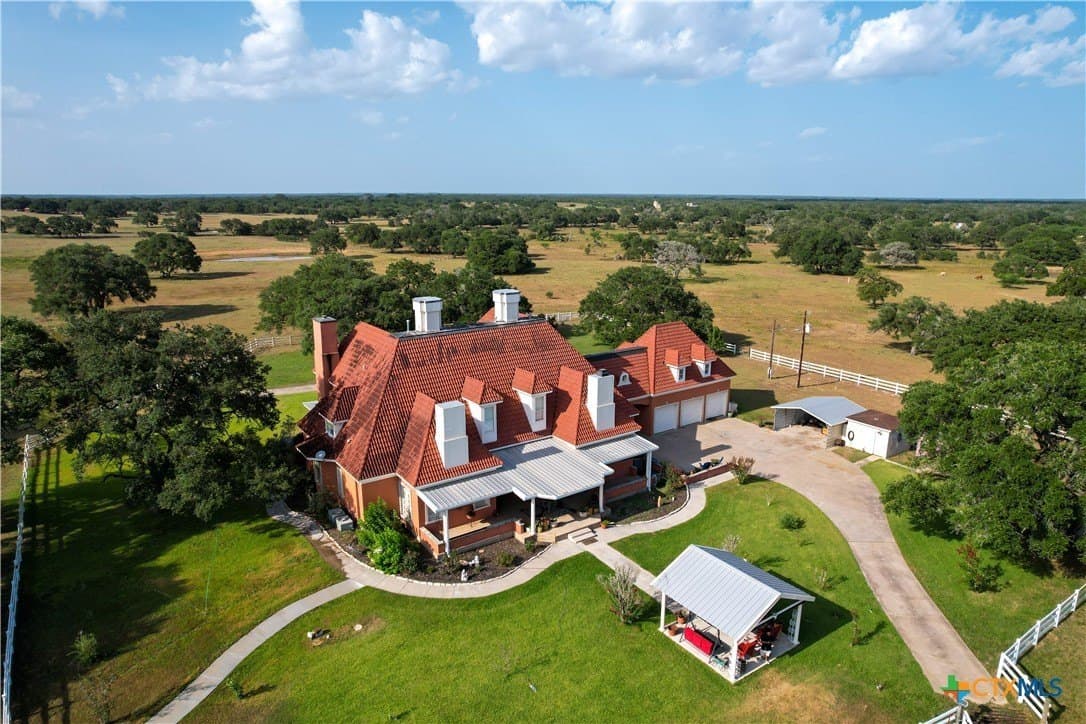 12.44 acres in Lavaca County - photo 47