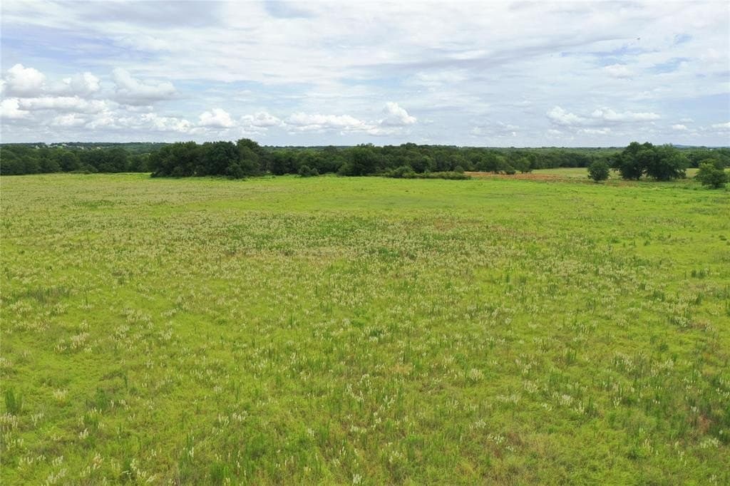 80 acres in Montague County - photo 6