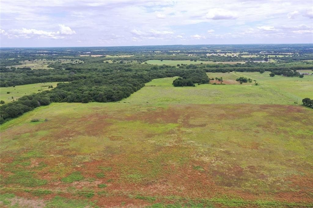 80 acres in Montague County - photo 8