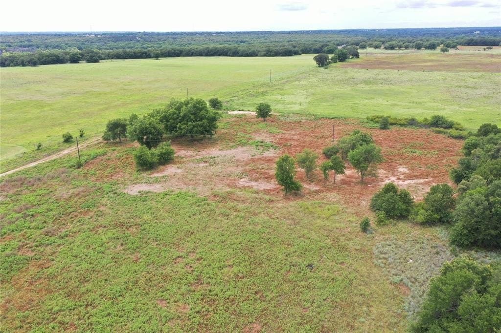 80 acres in Montague County - photo 4