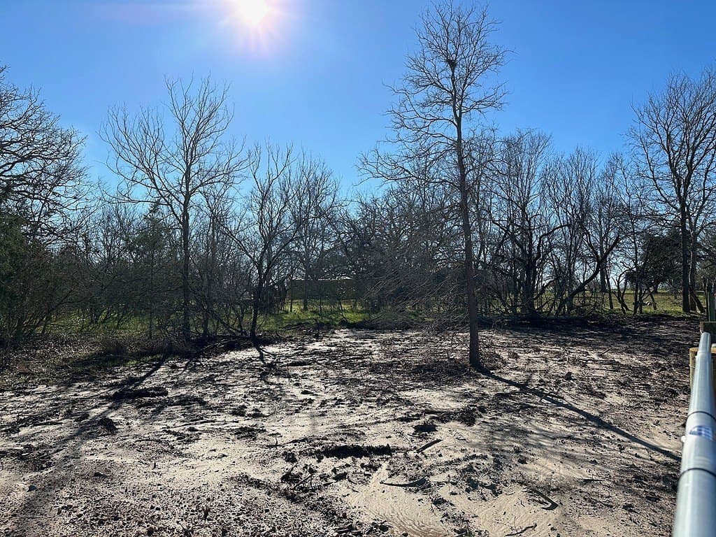 1.67 acres in Fayette County - photo 3