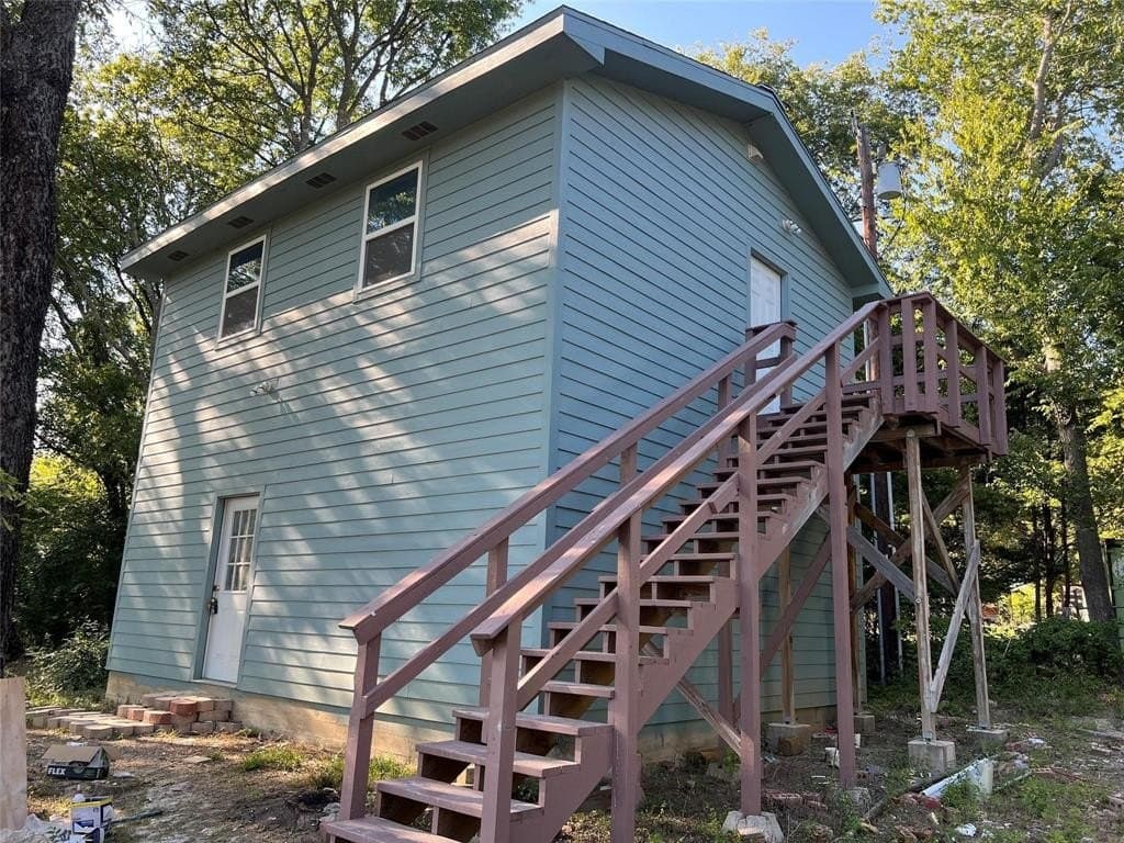 2410 Fm 546