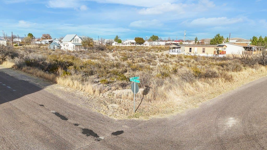 0.48 acres in Brewster County - photo 5