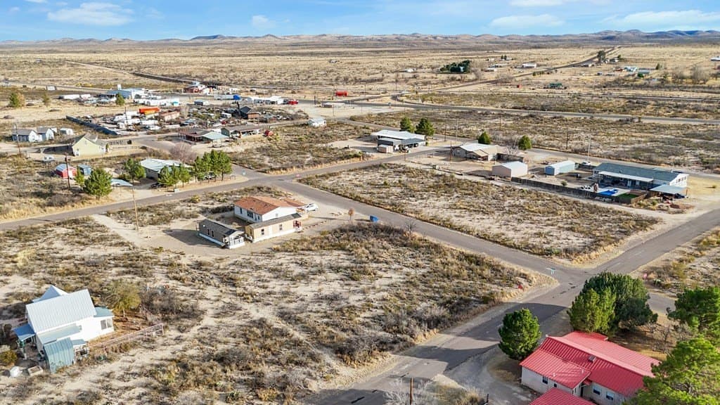 0.48 acres in Brewster County - photo 3