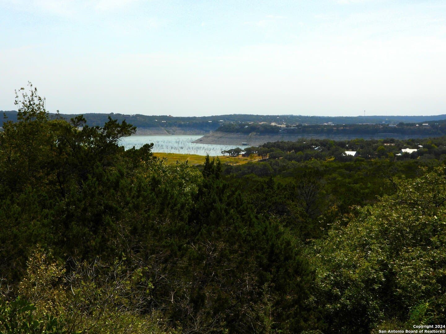 1 acres in Bandera County - photo 2