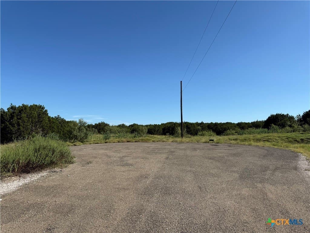 17.84 acres in Lampasas County - photo 5