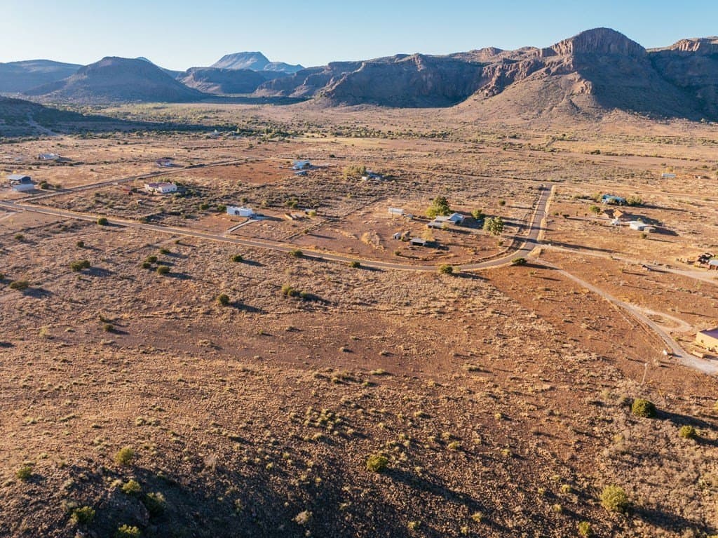 5 acres in Brewster County - photo 2