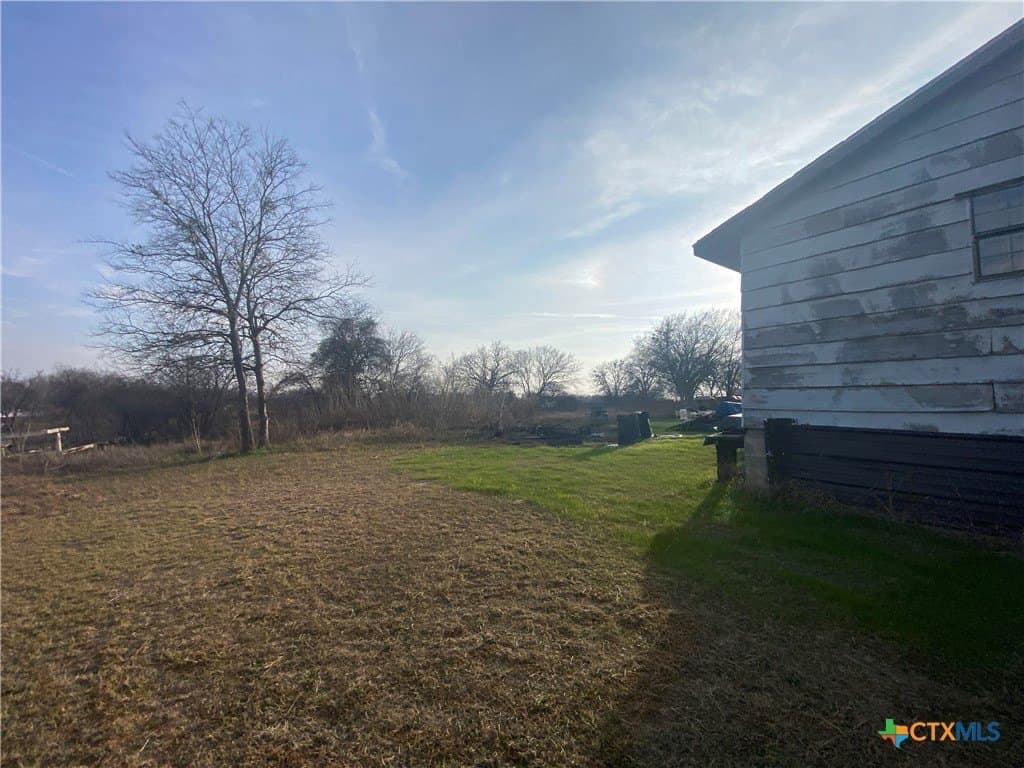 0.46 acres in McLennan County - photo 18