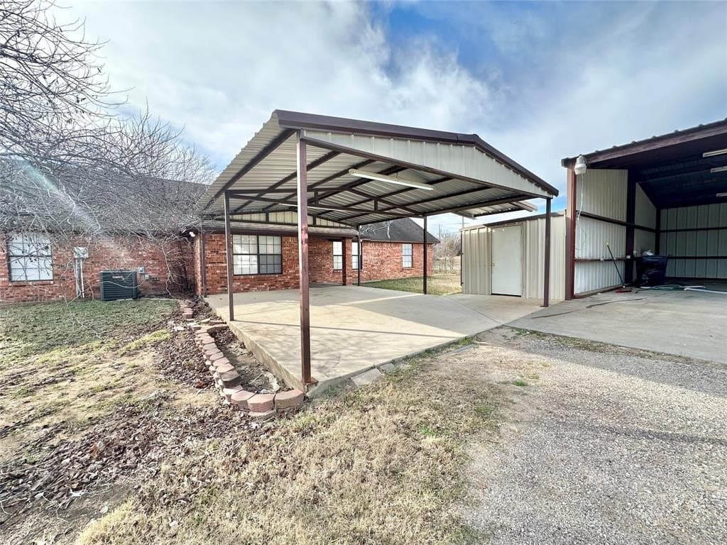 16.53 acres in Denton County - photo 23