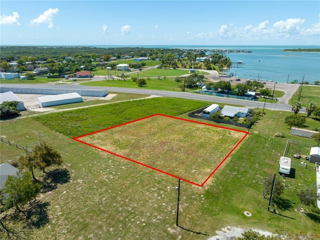 0.39 acres in San Patricio County - photo 7