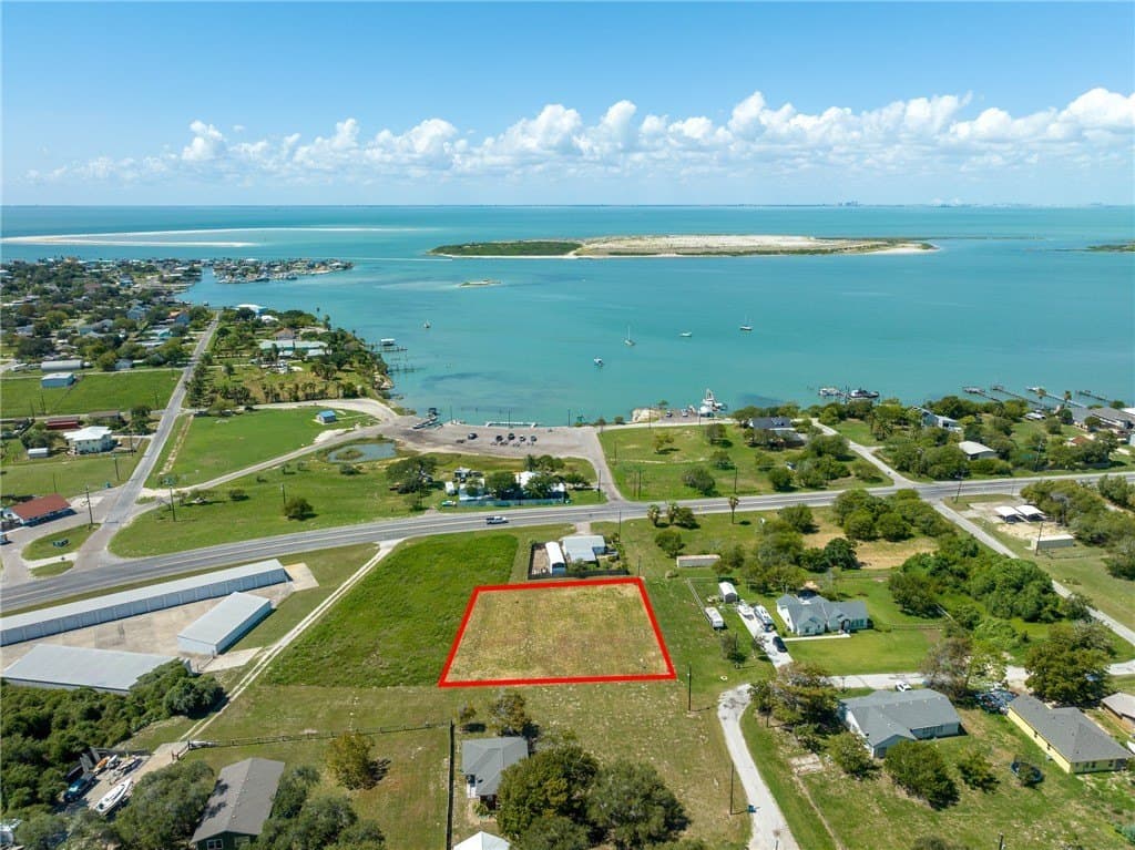 0.39 acres in San Patricio County - photo 9