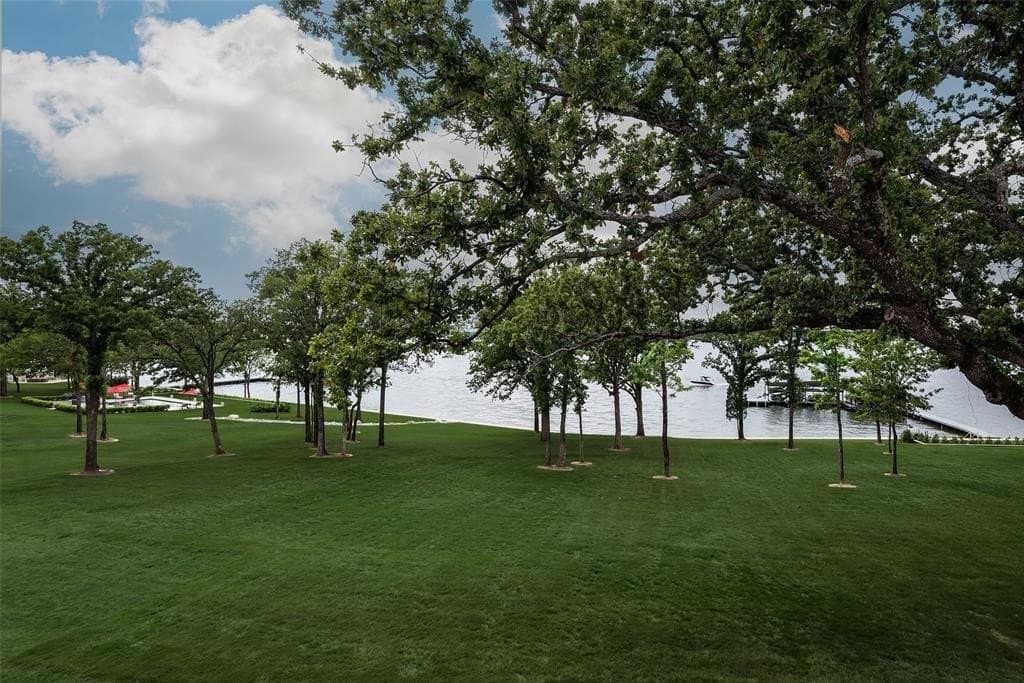 25.34 acres in Henderson County - photo 35