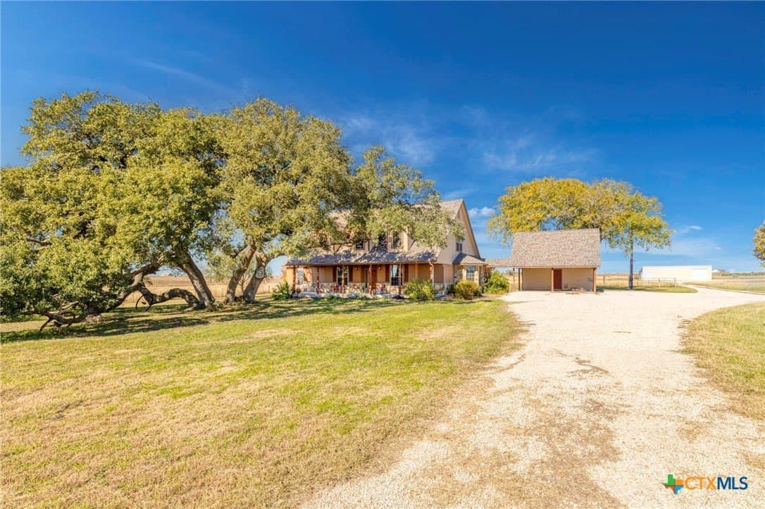11.3 acres in Guadalupe County - photo 4