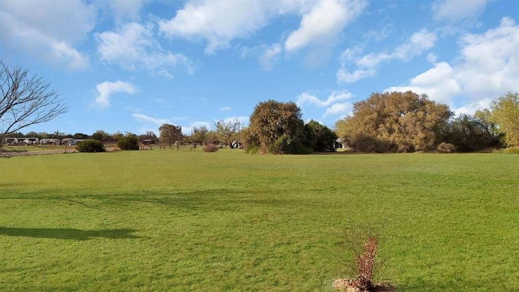 4.54 acres in Bosque County - photo 5
