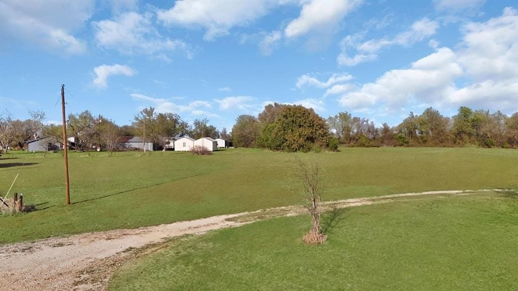 4.54 acres in Bosque County - photo 3
