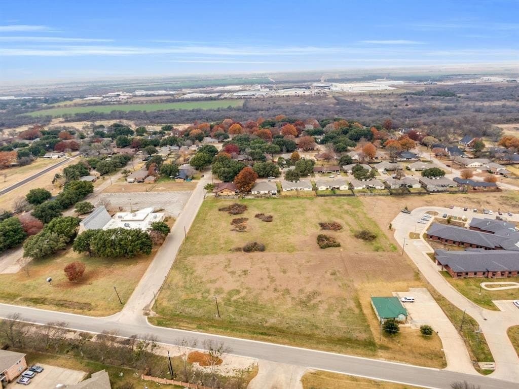 1.21 acres in Hill County - photo 8