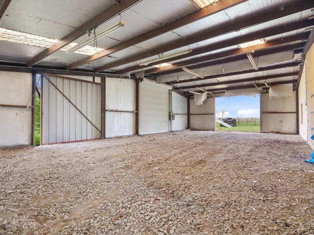 17.92 acres in Ellis County - photo 21