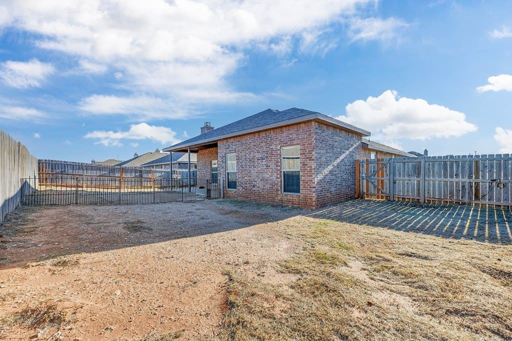 7,535.88 acres in Midland County - photo 6