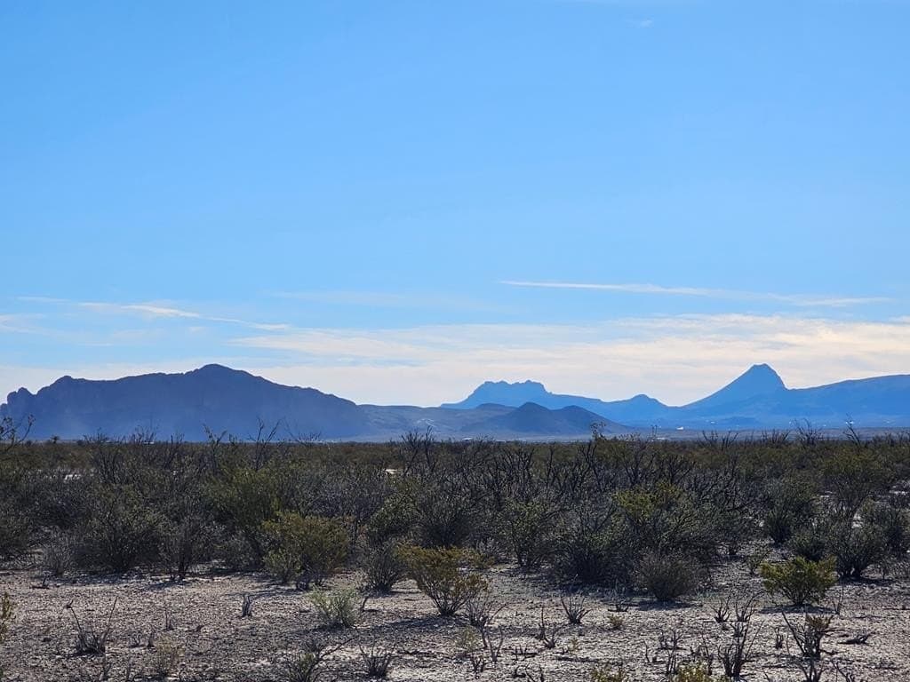 20 acres in Brewster County - photo 2
