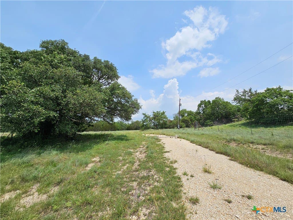 11.48 acres in Lampasas County - photo 5