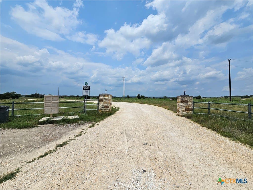 11.48 acres in Lampasas County - photo 2