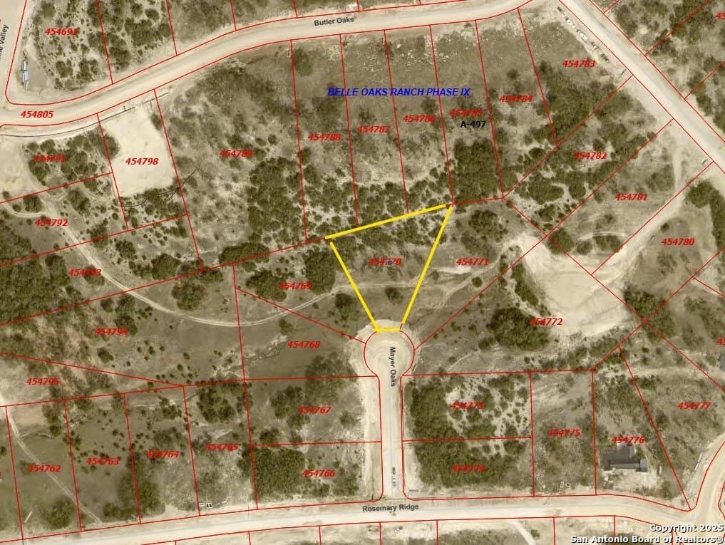 1.05 acres in Comal County - photo 2