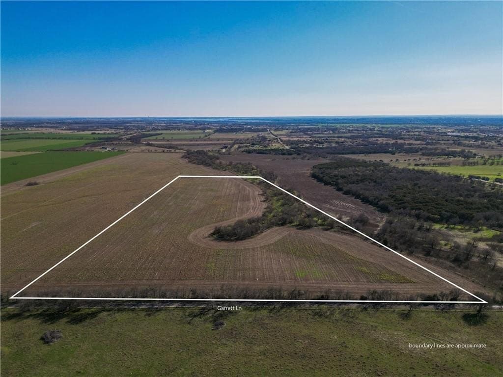 41 acres in McLennan County - photo 2