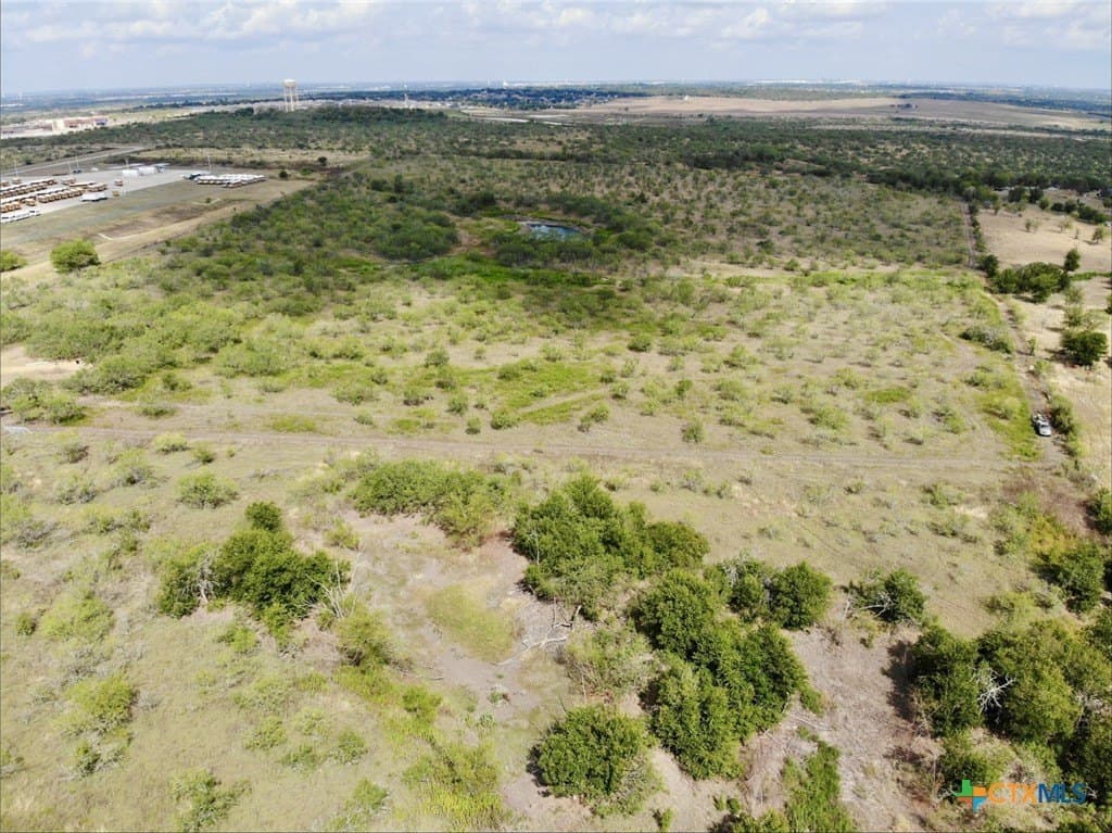 49.93 acres in Hays County - photo 3