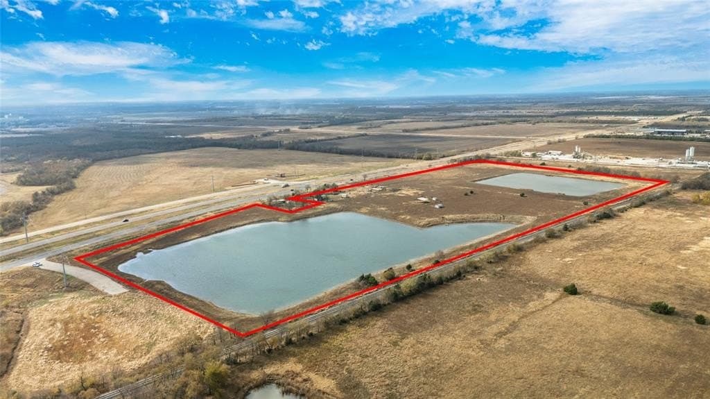 53.92 acres in Hunt County - photo 9