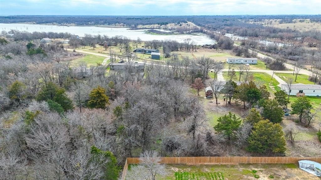1 acres in Navarro County - photo 20
