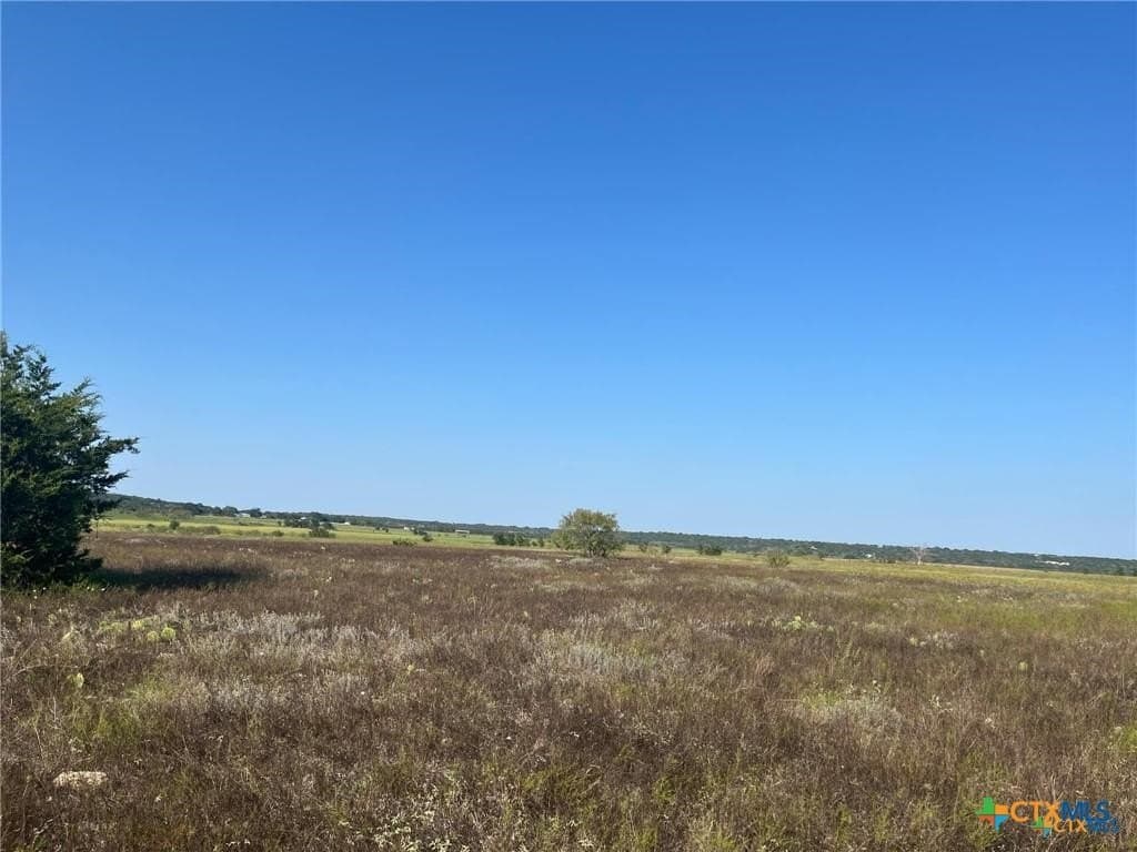 10.01 acres in Hamilton County - photo 2