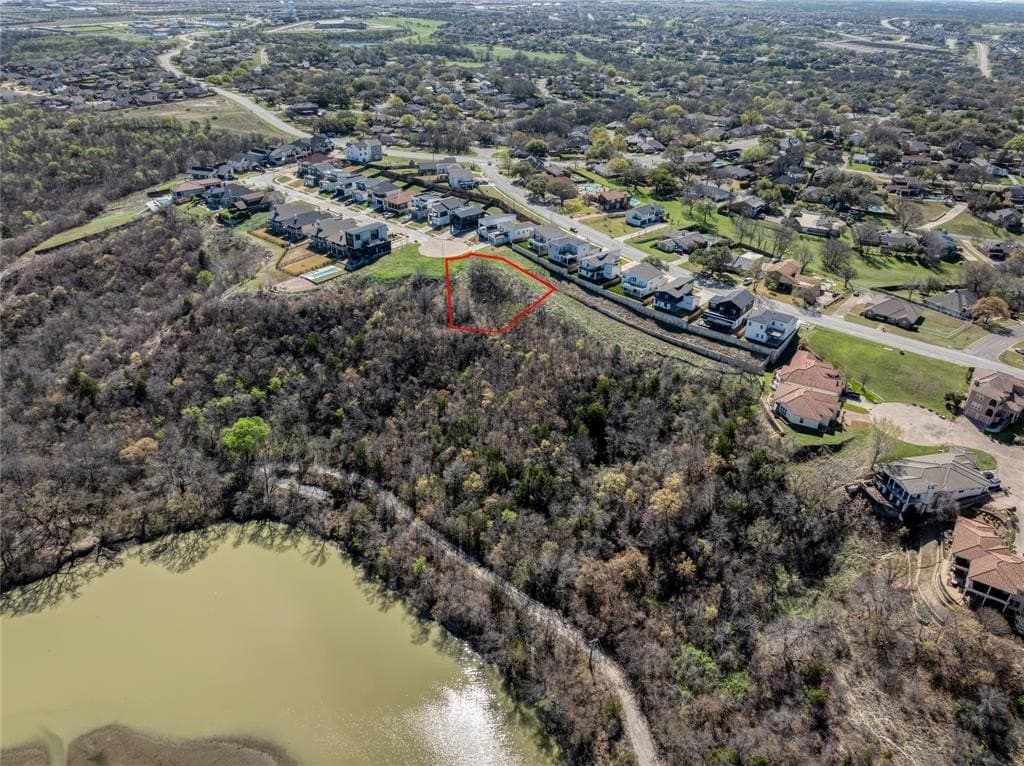 0.32 acres in Tarrant County - photo 5