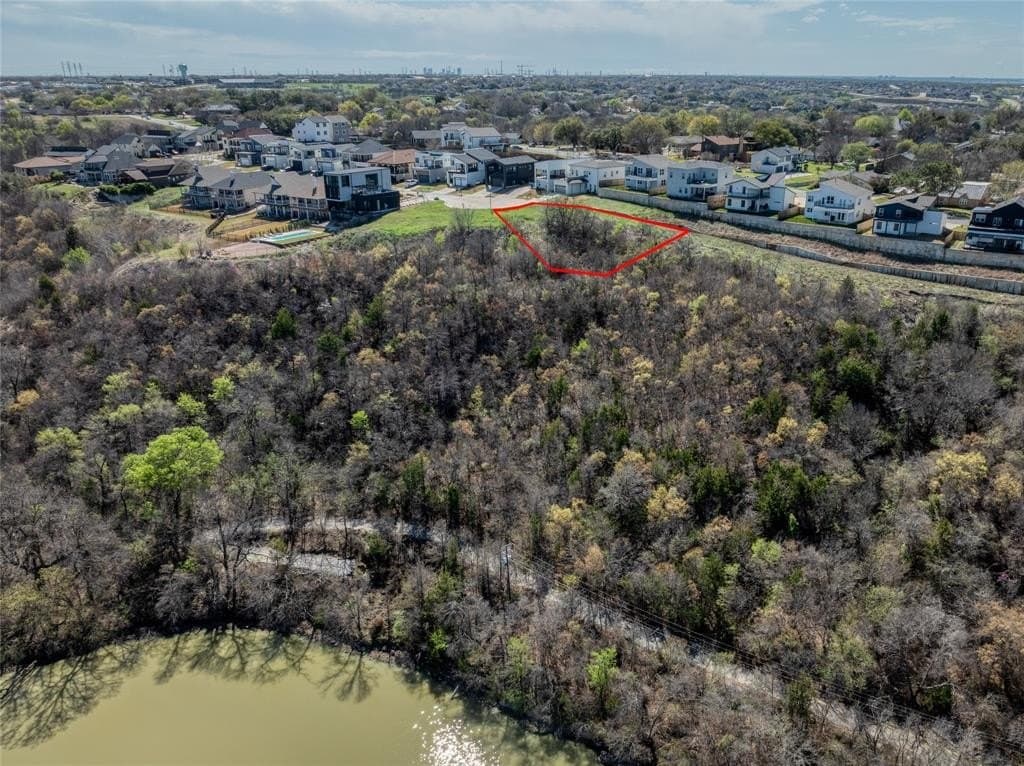 0.32 acres in Tarrant County - photo 13