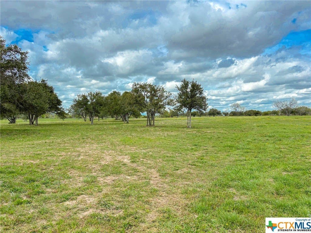 4.12 acres in Lavaca County - photo 4