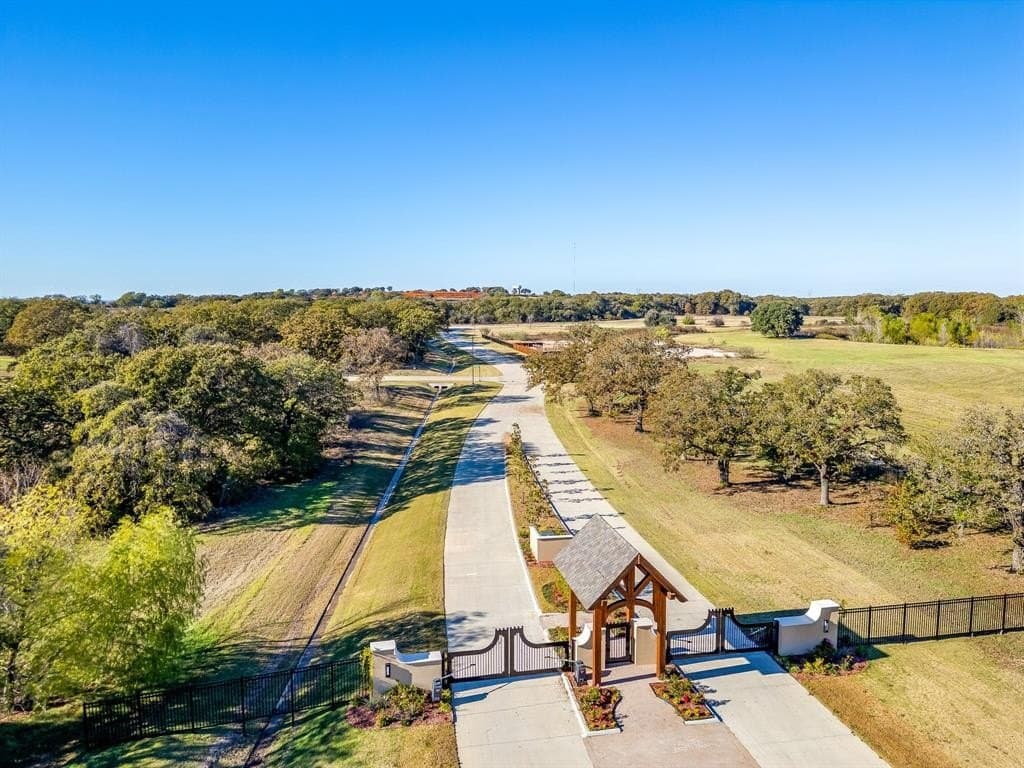 1 acres in Johnson County - photo 3