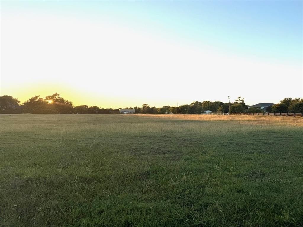 2.5 acres in Collin County - photo 2