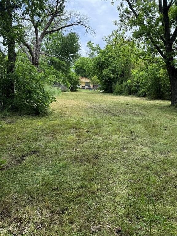 0.31 acres in Cooke County - photo 4