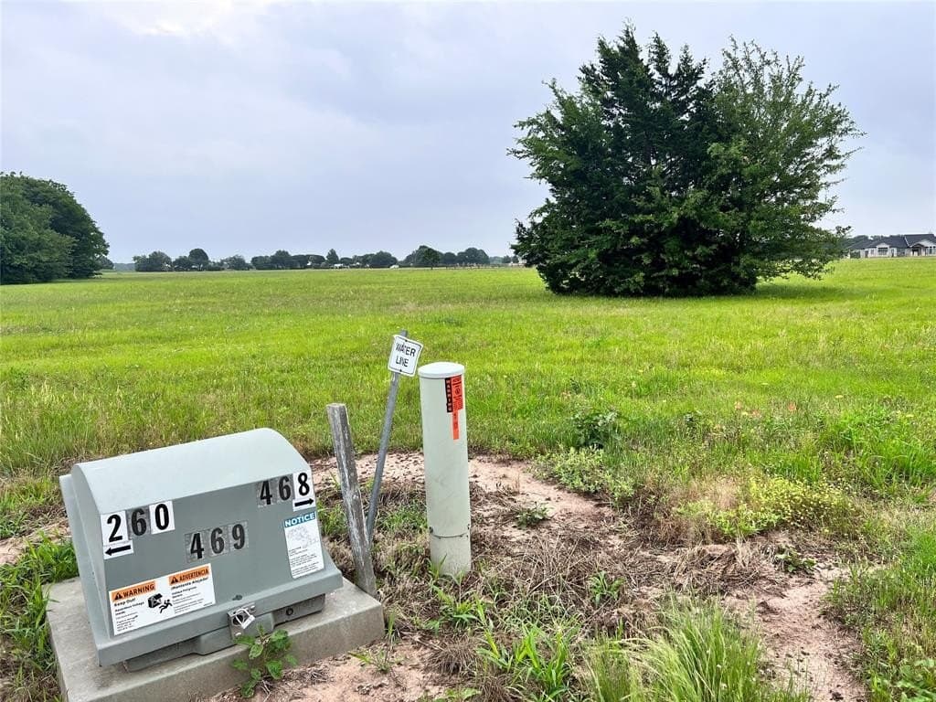 1 acres in Navarro County - photo 9