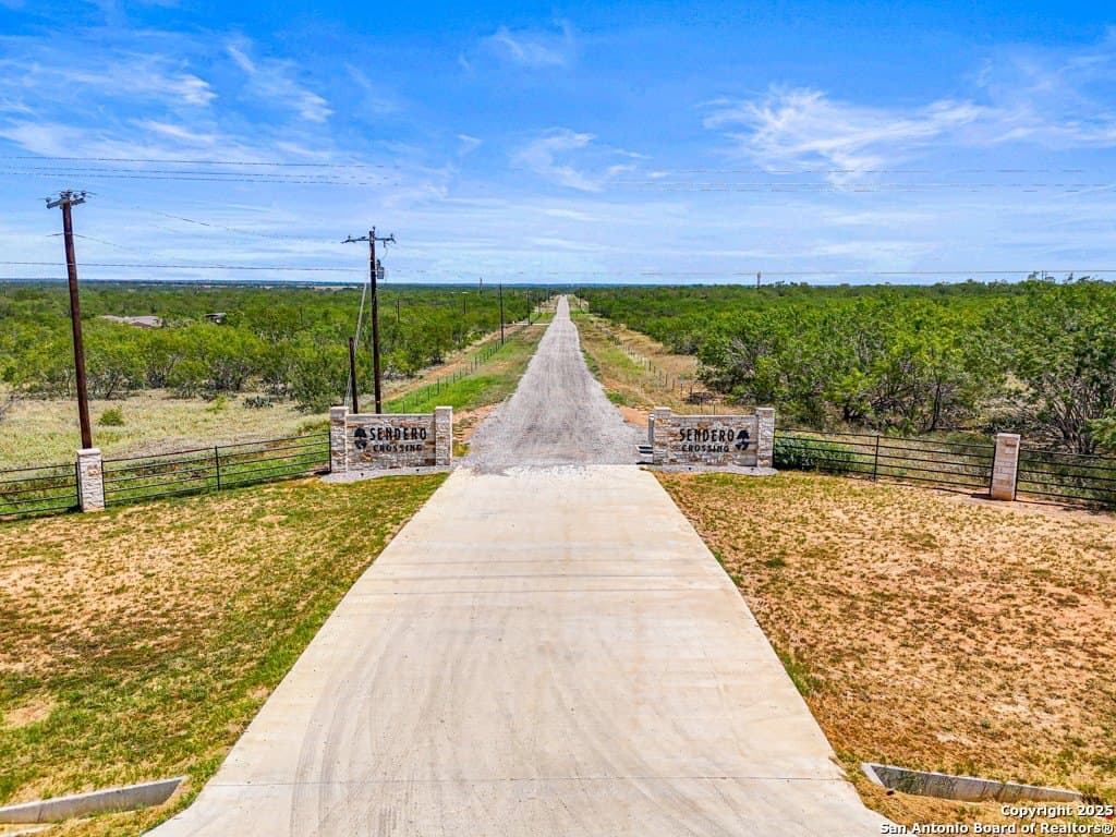 14.02 acres in Atascosa County - photo 2