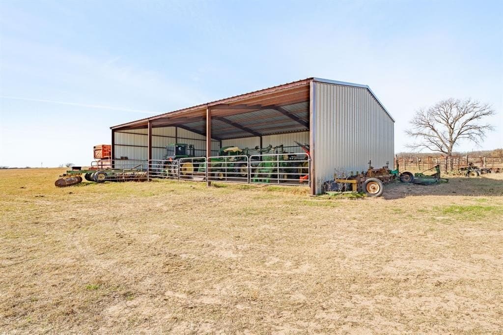 145.81 acres in Comanche County - photo 24