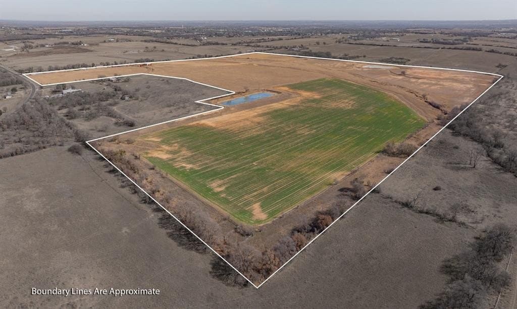 145.81 acres in Comanche County - photo 2