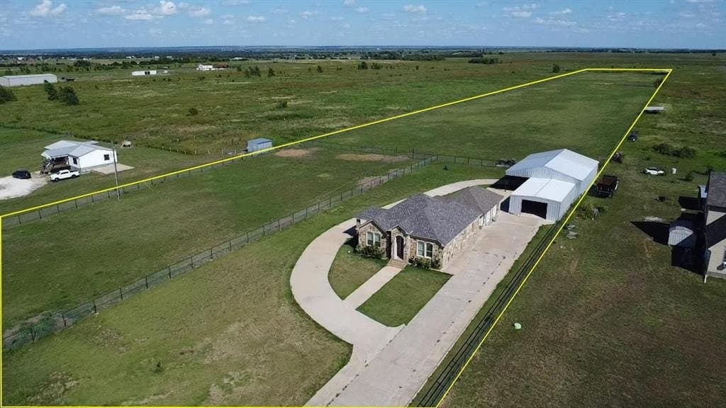 10.1 acres in Johnson County - photo 2