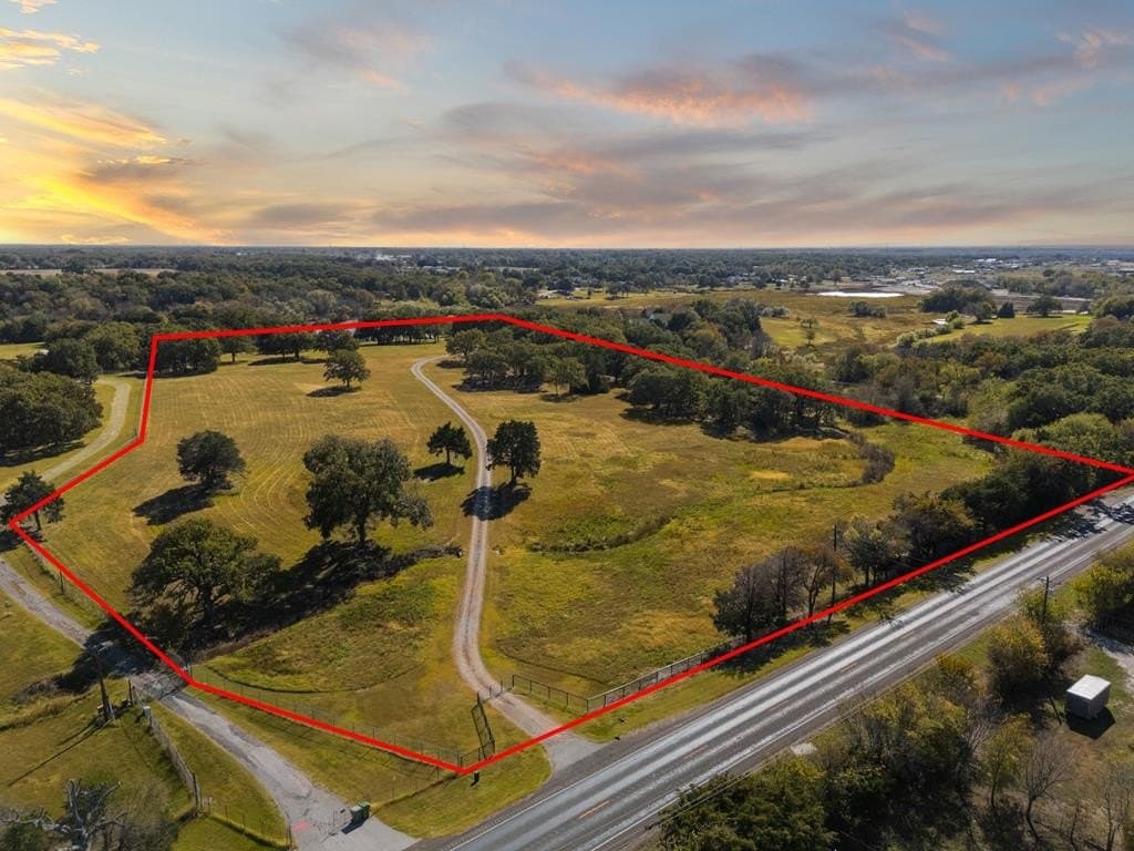 21.93 acres in Kaufman County - photo 3