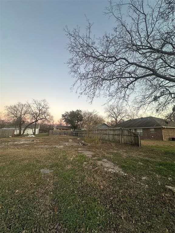 0.12 acres in Cooke County - photo 2