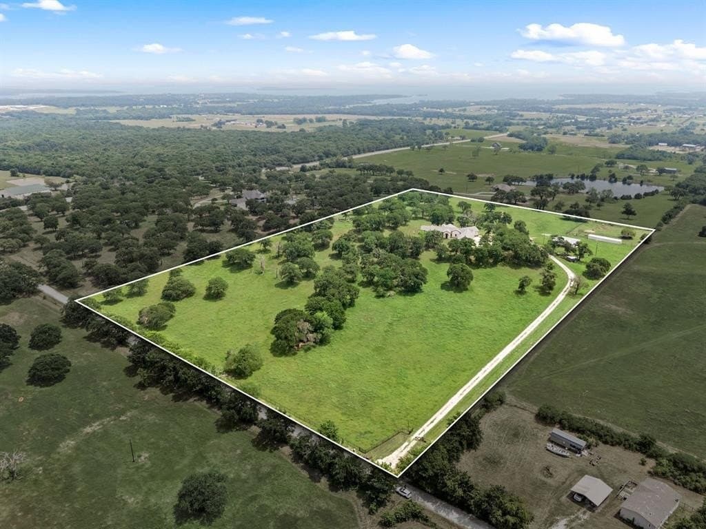 17.04 acres in Cooke County - photo 31