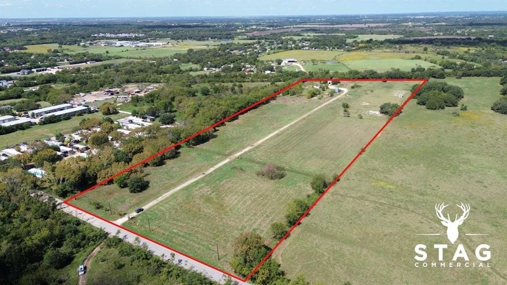 22.68 acres in Denton County - photo 2